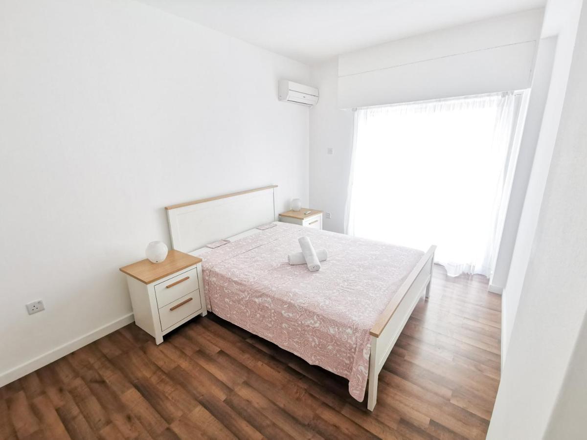 Island Time Holiday Apartment Larnaca Exterior foto